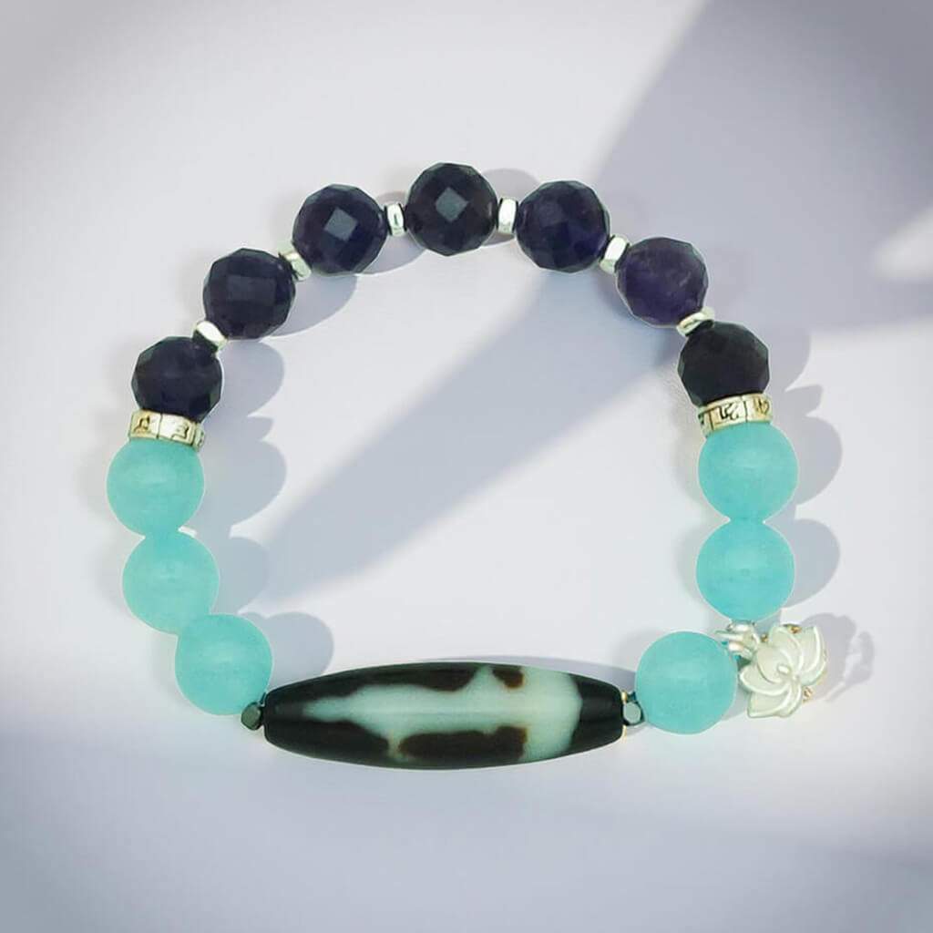 Goddess of Mercy Divine Protection Dzi Bracelet