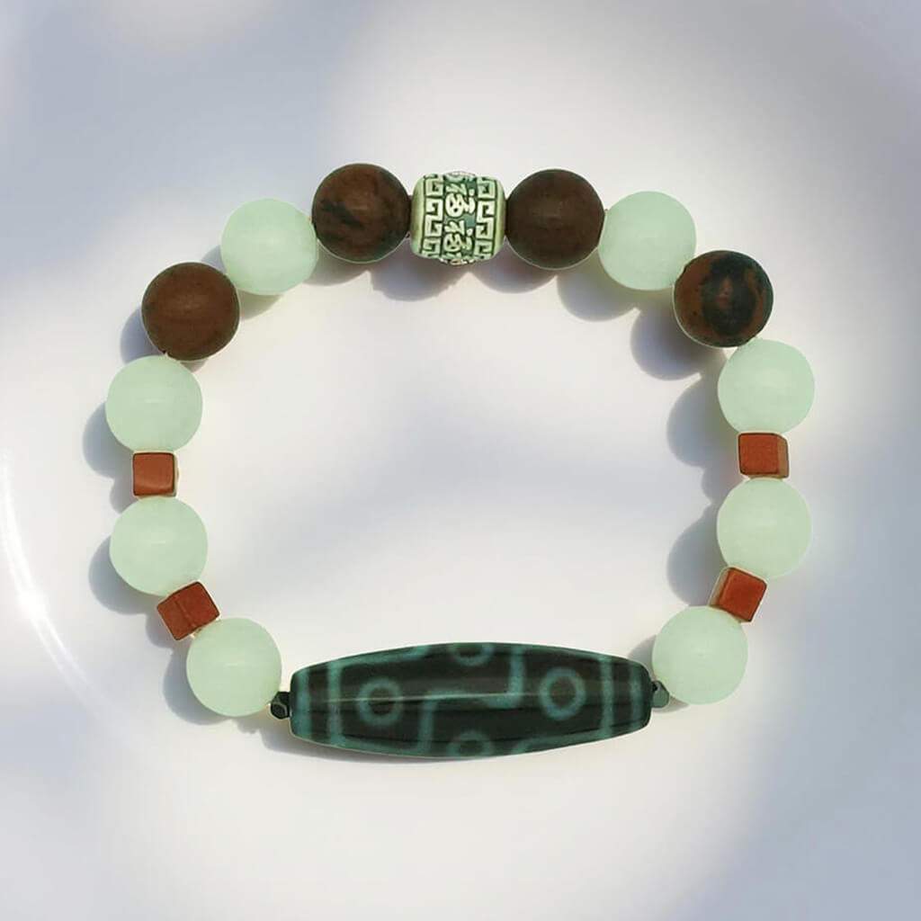 9 Eyes Dzi Supreme Success Period 9 Bracelet